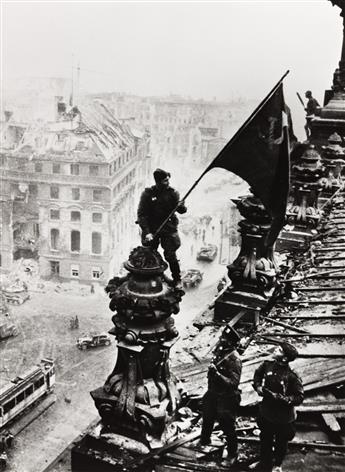 YEVGENY KHALDEI (1917-1997) A pair of photographs depicting Soviet soldiers raising the Communist Red Flag over the Reichstag in Berlin